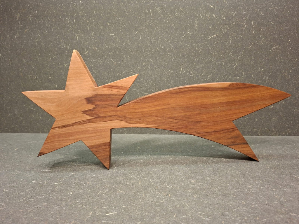 Handgefertigter Bethlehem Stern aus geöltem Birnbaumholz. Edle Holzdekoration zum Stellen für die Weihnachtszeit.